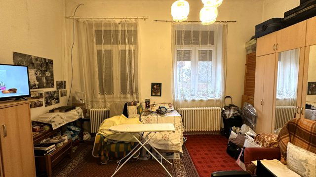 Eladó családi ház, Budapesten, XV. kerületben 64.9 M Ft