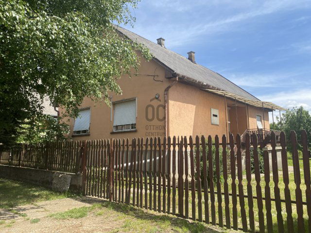 Eladó családi ház, Forrón 19.9 M Ft, 4 szobás