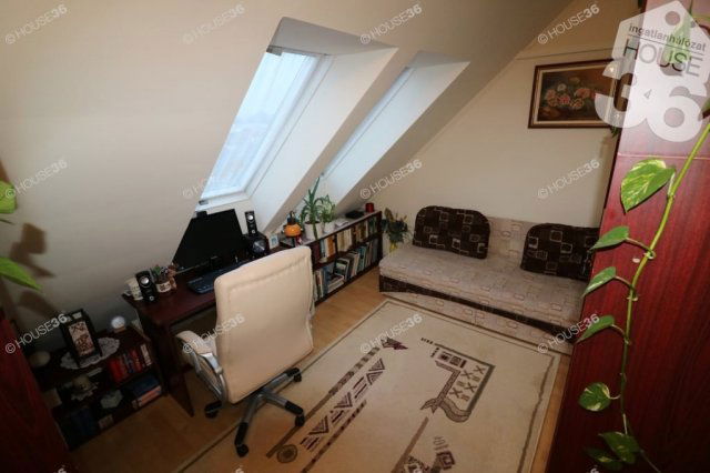 Eladó téglalakás, Kecskeméten 74.2 M Ft, 4 szobás