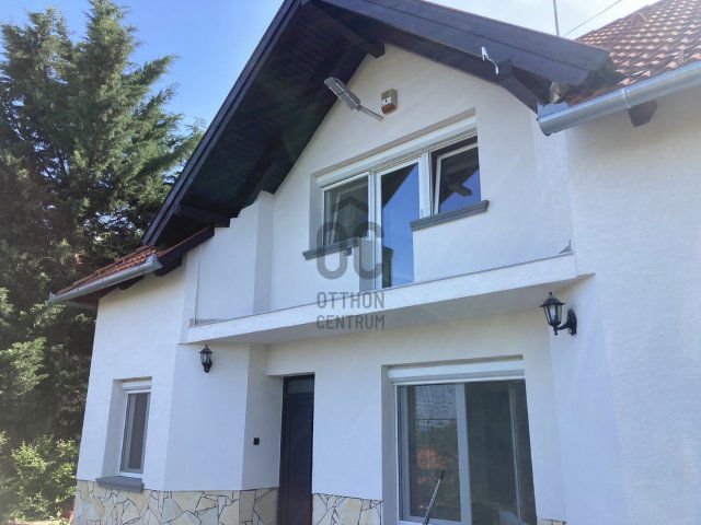 Eladó családi ház, Pilisjászfalun 159 M Ft, 7 szobás