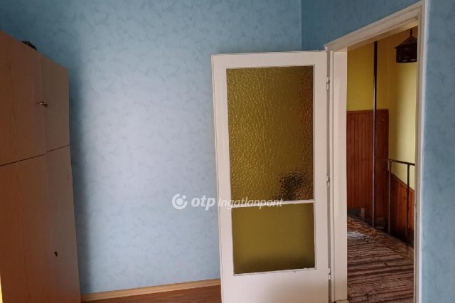 Eladó családi ház, Szigethalmon 95 M Ft, 3+3 szobás