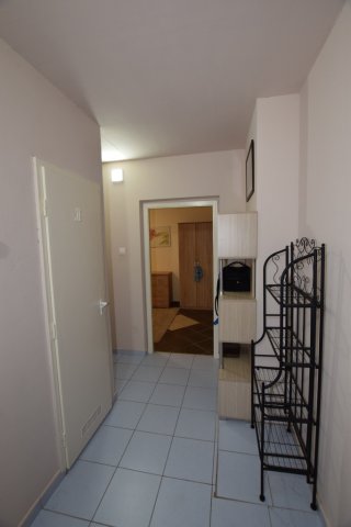 Kiadó panellakás, albérlet, Debrecenben 175 E Ft / hó, 2 szobás