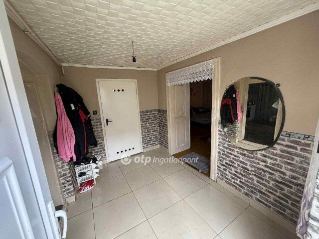 Eladó családi ház, Göncön 14.5 M Ft, 2 szobás