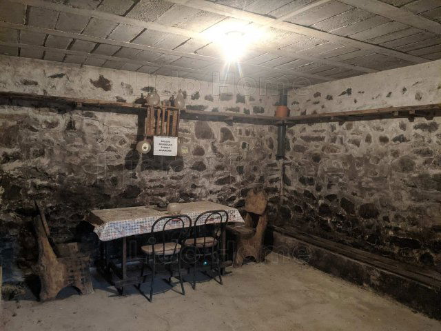 Eladó mezogazdasagi ingatlan, Szigligeten 23.5 M Ft, 2 szobás