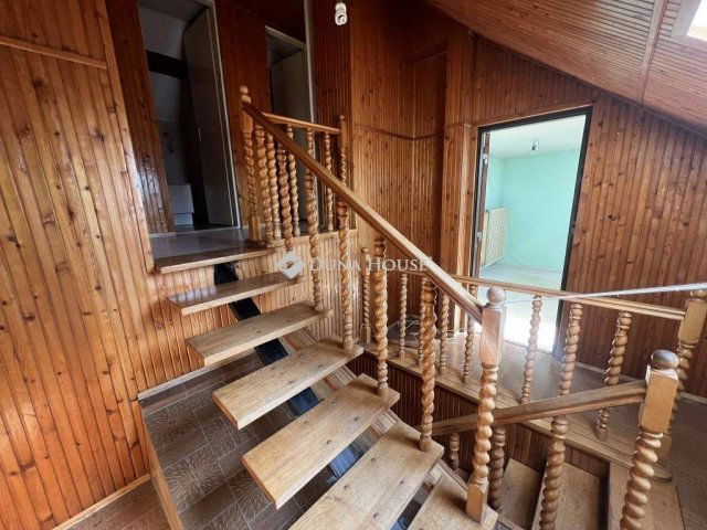 Eladó családi ház, Nagykátán 49.99 M Ft, 6 szobás