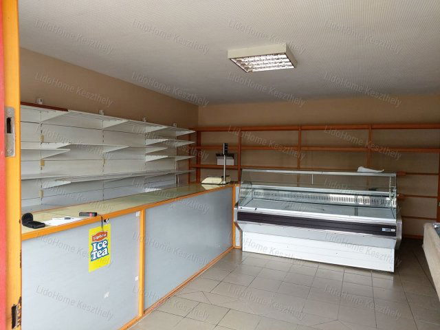 Eladó üzlethelyiség, Zalacsányon 19.999 M Ft