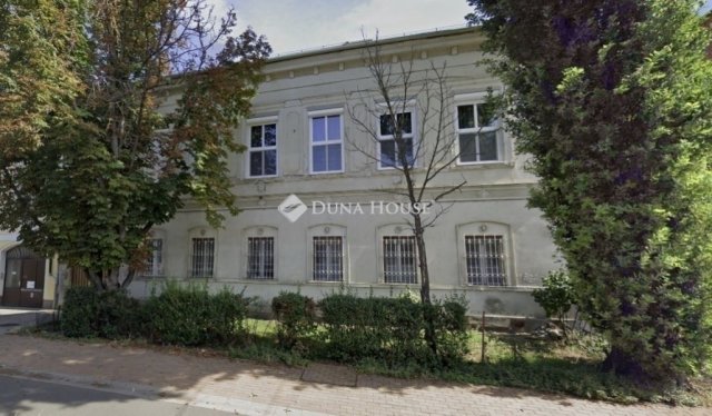 Eladó téglalakás, Szegeden 79.9 M Ft, 3+2 szobás