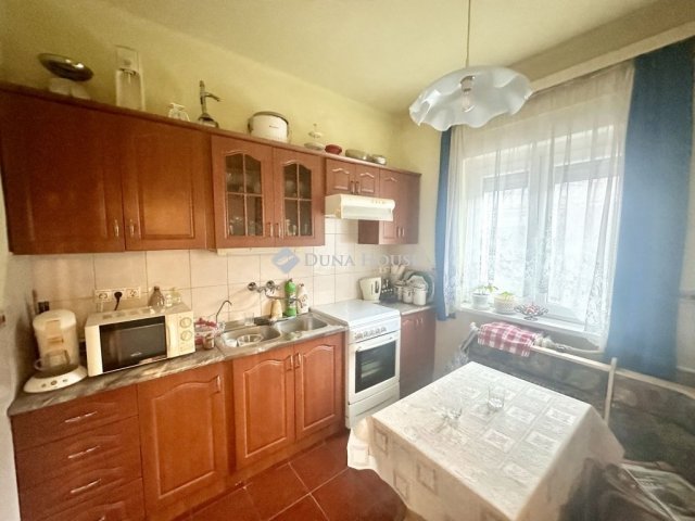 Eladó sorház, Szombathelyen 71.9 M Ft, 4 szobás