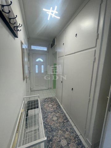 Kiadó téglalakás, albérlet, Szegeden 220 E Ft / hó, 2 szobás