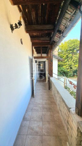 Eladó családi ház, Kemencén 39.5 M Ft, 3 szobás