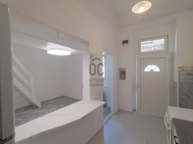 Eladó téglalakás, Budapesten, VIII. kerületben 42.9 M Ft