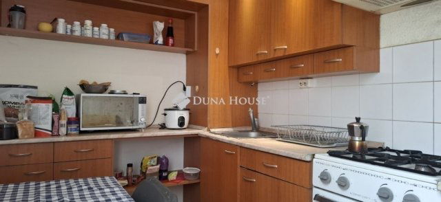 Eladó panellakás, Pécsett 48.9 M Ft, 1+1 szobás