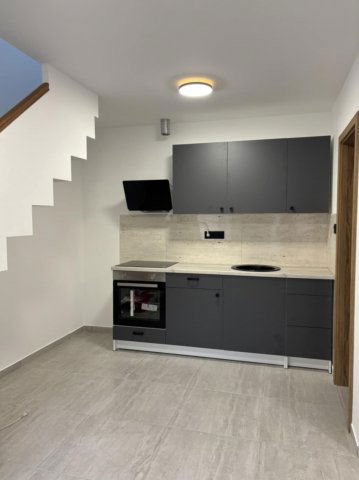 Eladó téglalakás, Budapesten, III. kerületben 69.9 M Ft