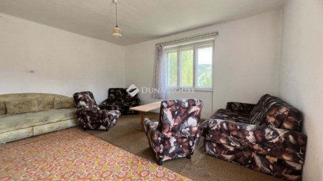 Eladó családi ház, Szarvaskőben 30.99 M Ft, 2 szobás