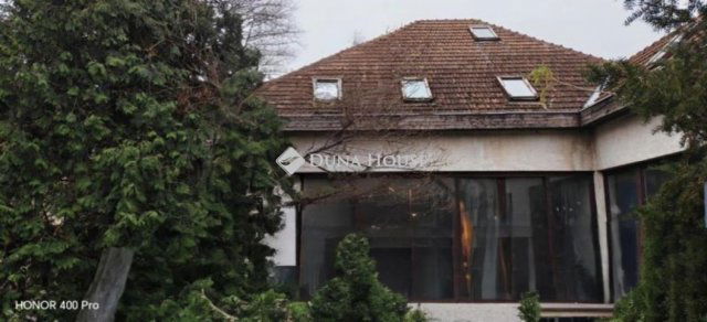 Eladó családi ház, Zsámbékon 95 M Ft, 4 szobás