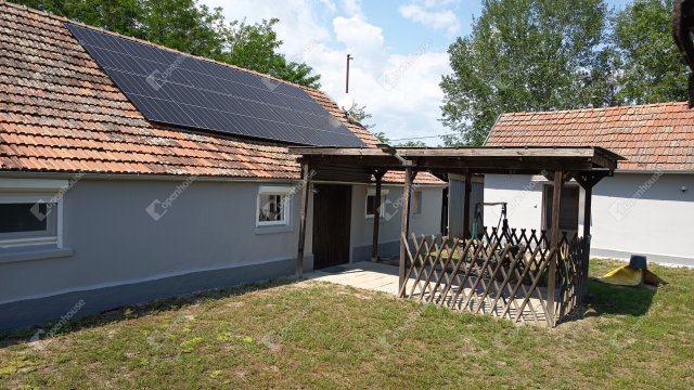 Eladó mezogazdasagi ingatlan, Röszkén 35 M Ft, 3 szobás
