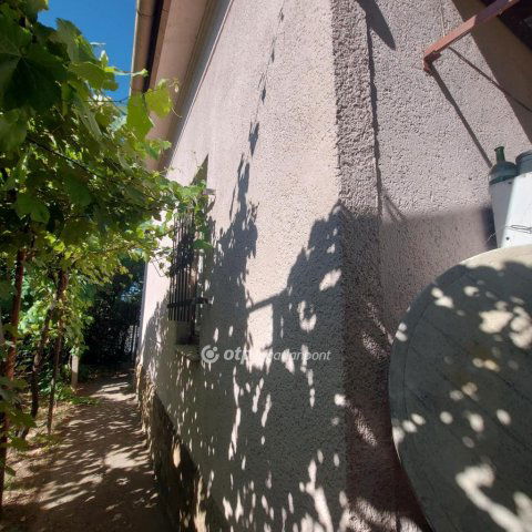 Eladó családi ház, Budapesten, XVIII. kerületben 64.99 M Ft