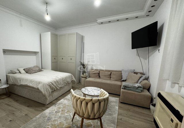 Eladó téglalakás, Budapesten, I. kerületben 79 M Ft, 1 szobás