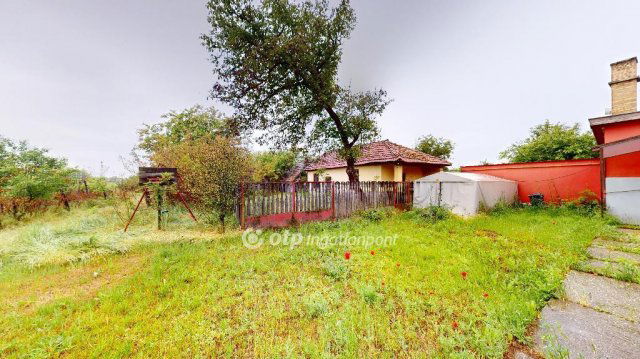 Eladó családi ház, Nyírkarászon 25 M Ft, 2+1 szobás