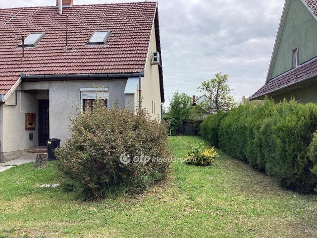 Eladó sorház, Gyomaendrődön 38 M Ft, 2+2 szobás