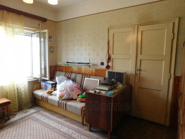 Eladó családi ház, Dombóváron 18.5 M Ft, 2 szobás