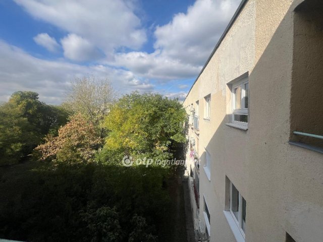 Eladó téglalakás, Budapesten, XXI. kerületben 54.5 M Ft