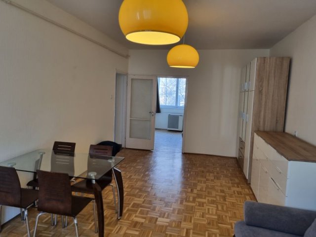 Eladó téglalakás, Budapesten, IV. kerületben, Reviczky utcában