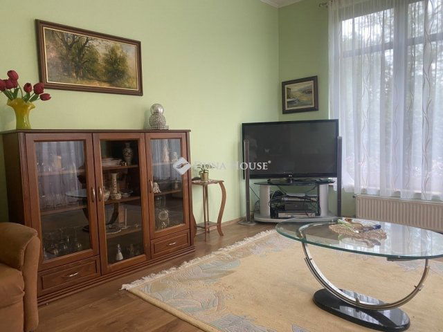 Eladó családi ház, Veresegyházon 188 M Ft, 6 szobás