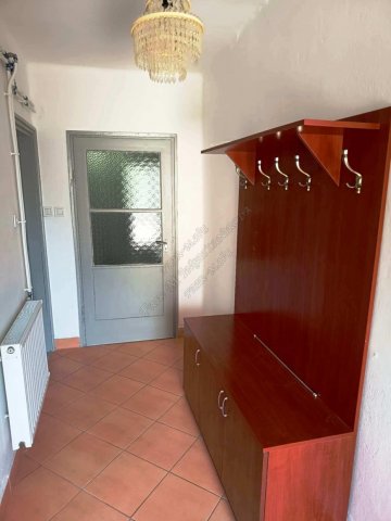 Kiadó családi ház, albérlet, Hódmezővásárhelyen, 2 szobás