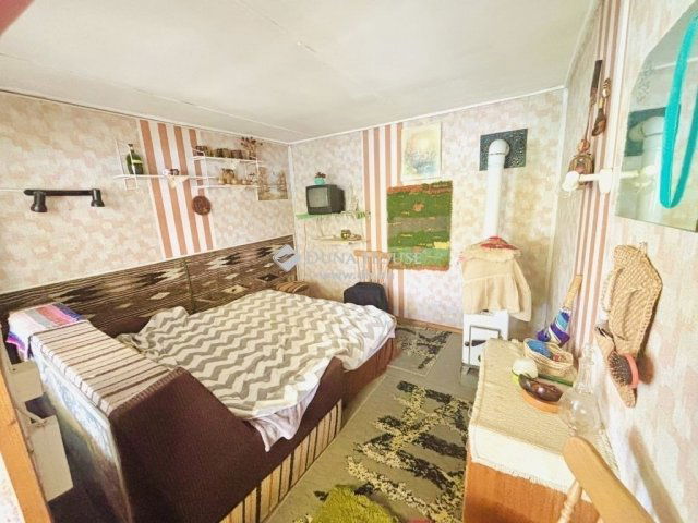 Eladó családi ház, Szigetszentmiklóson 24.95 M Ft, 3 szobás