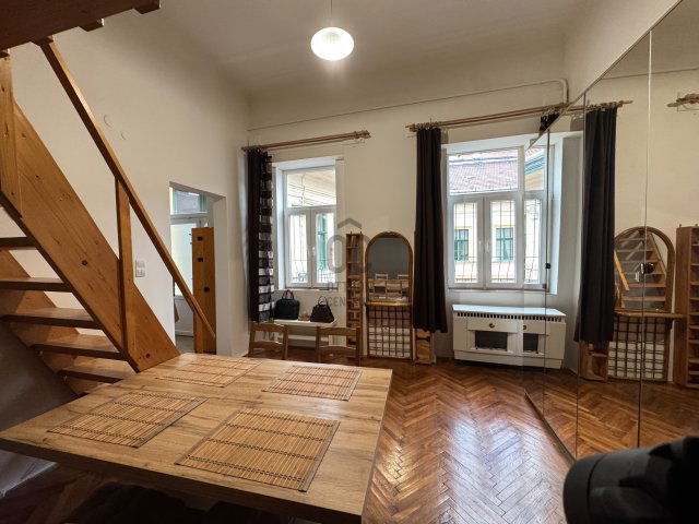 Kiadó téglalakás, albérlet, Budapesten, VII. kerületben