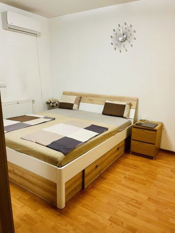 Kiadó téglalakás, albérlet, IX. kerületben, Lenhossék utcában