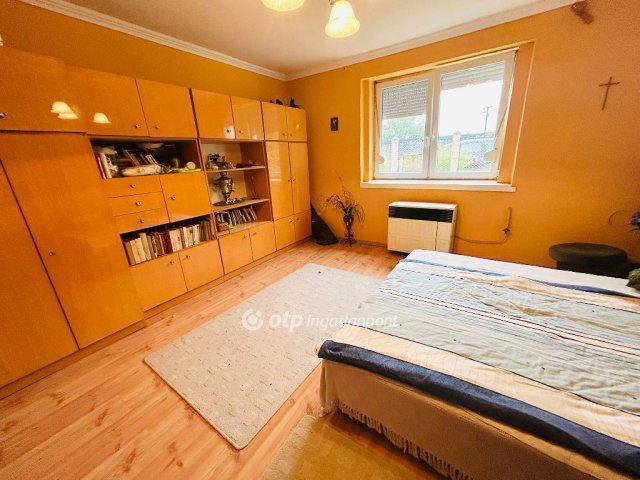 Eladó családi ház, Demecseren 14.5 M Ft, 3+1 szobás