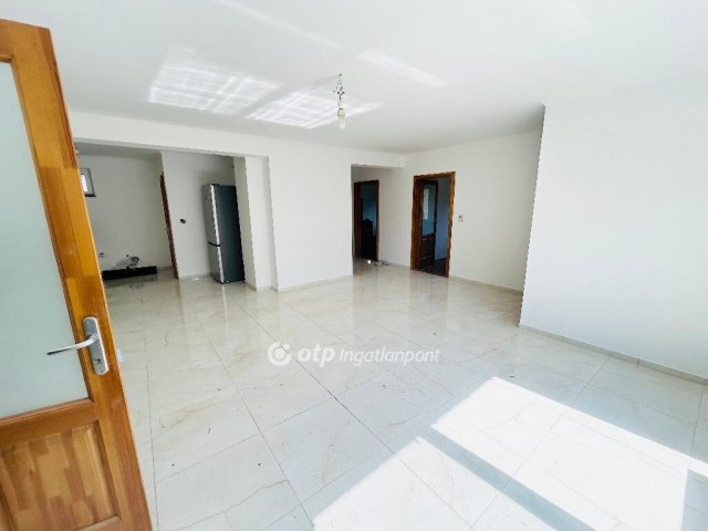 Eladó családi ház, Szabolcson 55 M Ft, 2 szobás