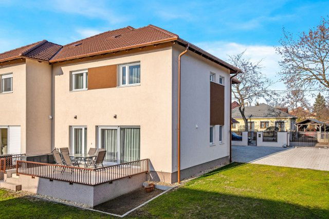 Eladó ikerház, Budapesten, XVII. kerületben 139.9 M Ft