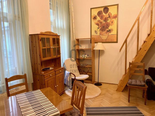 Kiadó téglalakás, albérlet, VI. kerületben, Székely Mihály utcában