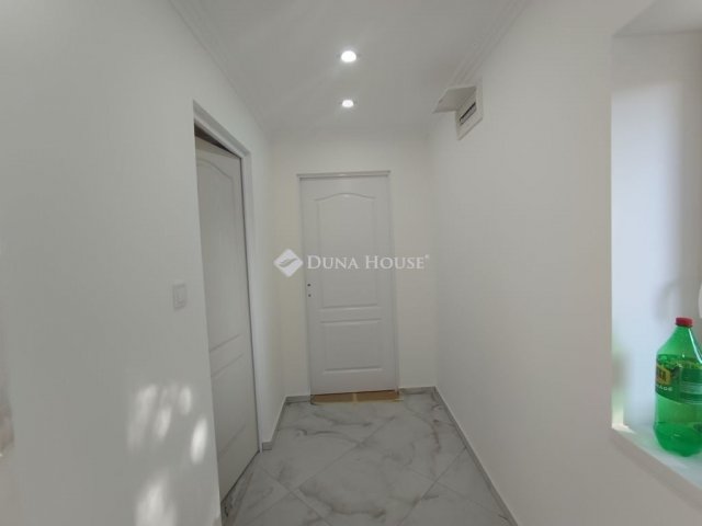 Eladó családi ház, Abonyban 38.5 M Ft, 3 szobás