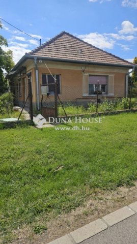 Eladó családi ház, Káván 35.9 M Ft, 2 szobás