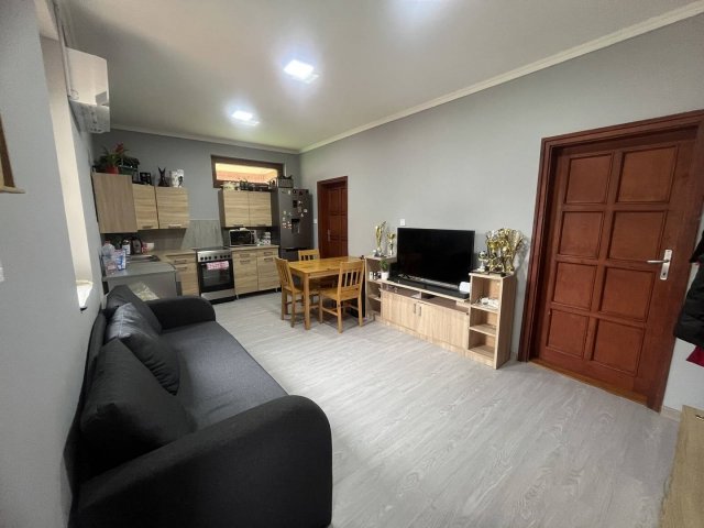 Eladó családi ház, Nádudvaron 39.5 M Ft, 2 szobás