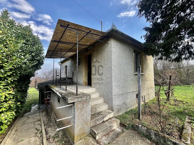 Eladó családi ház, Sümegprágán 15.9 M Ft, 2 szobás