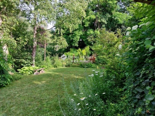 Eladó családi ház, Budaörsön 329.9 M Ft, 5 szobás