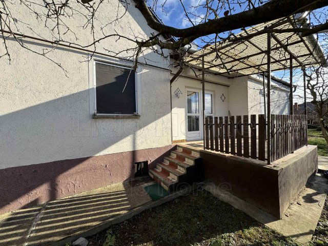 Eladó családi ház, Kaposváron 40.8 M Ft / költözzbe.hu