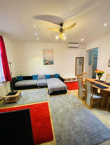 Kiadó téglalakás, albérlet, VII. kerületben, Dohány utcában