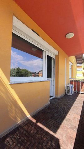 Eladó téglalakás, Szigetszentmiklóson 84.9 M Ft, 3 szobás