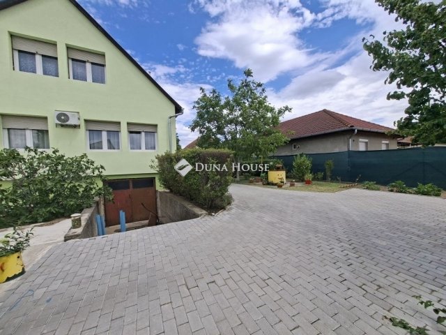 Eladó családi ház, Sülysápon 78 M Ft, 4 szobás