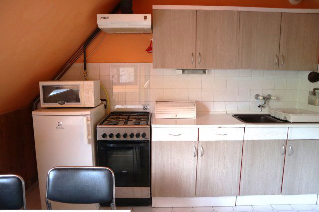 Kiadó téglalakás, albérlet, Szegeden 170 E Ft / hó, 2 szobás