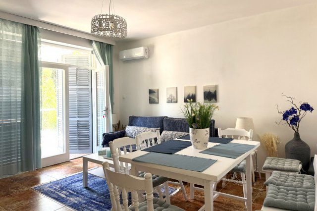 Eladó családi ház, Balatonalmádiban 94.9 M Ft, 4+1 szobás