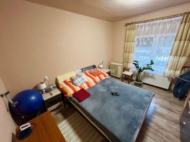 Eladó családi ház, Gárdonyban 64.9 M Ft, 2 szobás