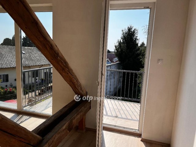 Eladó téglalakás, Nagykanizsán 84.9 M Ft, 4 szobás
