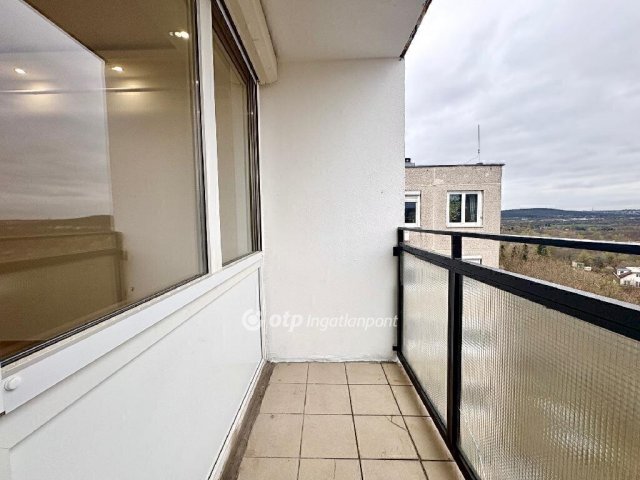 Eladó panellakás, Budapesten, XI. kerületben 82.9 M Ft